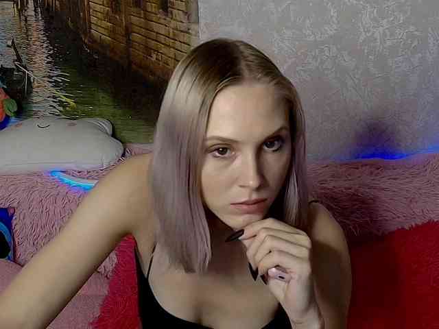 GinaGinaLove webcam