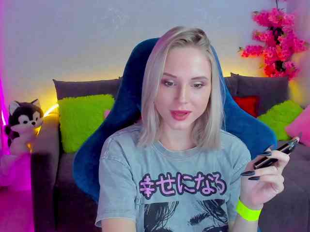 GinaGinaLove webcam