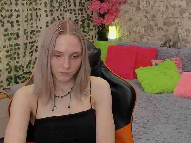 GinaGinaLove webcam