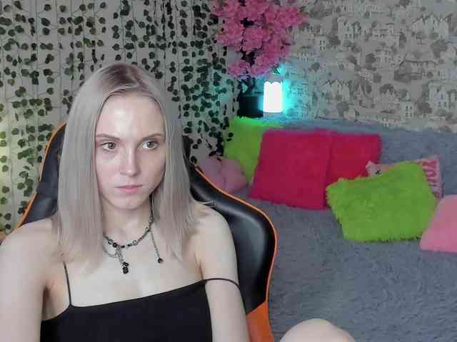 GinaGinaLove webcam