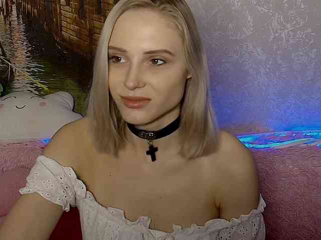 GinaGinaLove webcam