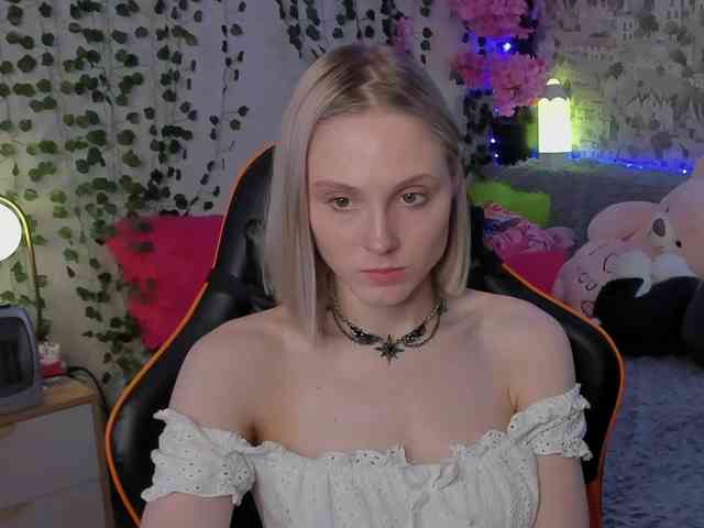 GinaGinaLove webcam