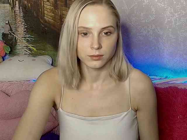 GinaGinaLove webcam