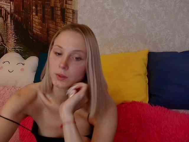 GinaGinaLove webcam