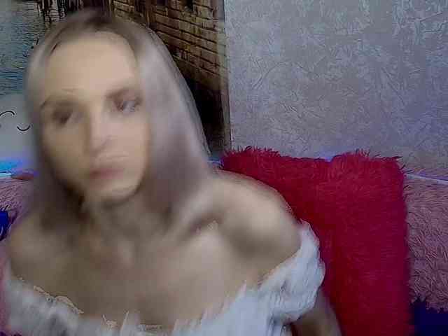 GinaGinaLove webcam
