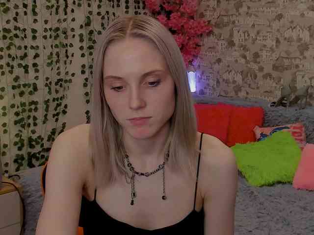 GinaGinaLove webcam