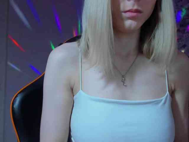 GinaGinaLove webcam
