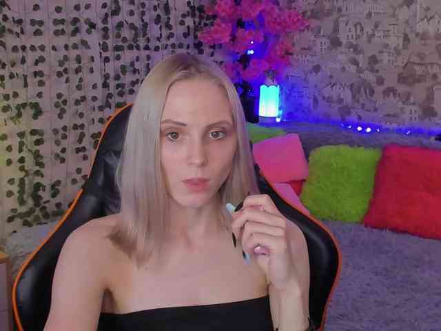 GinaGinaLove webcam