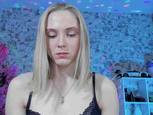 GinaGinaLove webcam