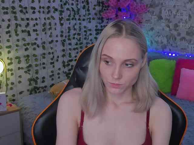 GinaGinaLove webcam