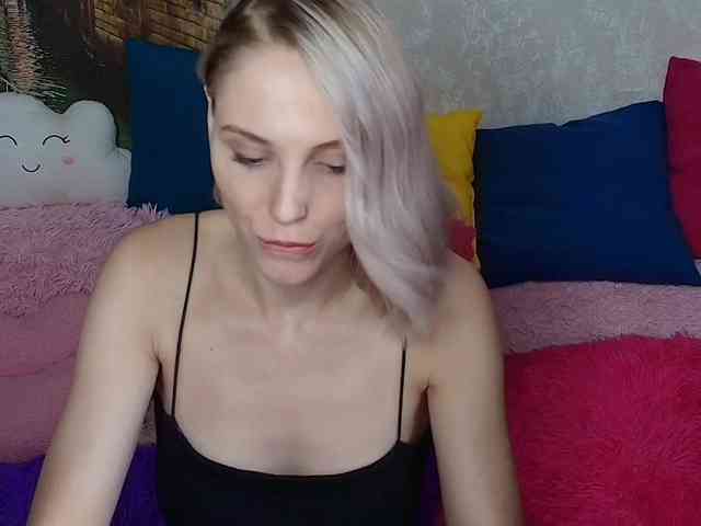 GinaGinaLove webcam