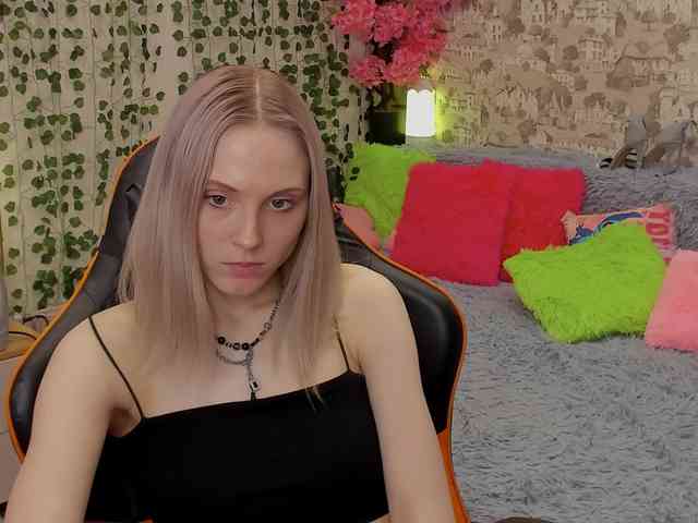 GinaGinaLove webcam
