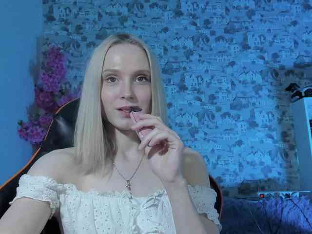 GinaGinaLove webcam