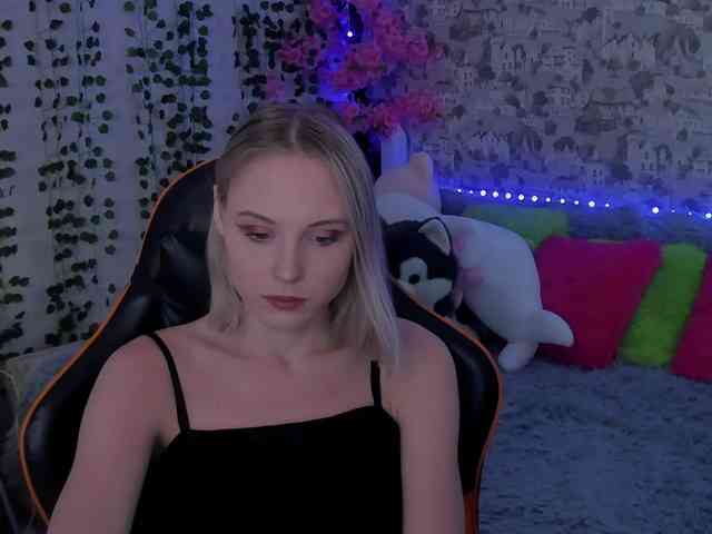 GinaGinaLove webcam