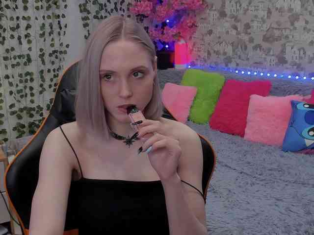 GinaGinaLove webcam