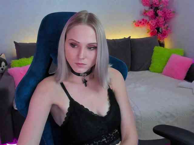GinaGinaLove webcam
