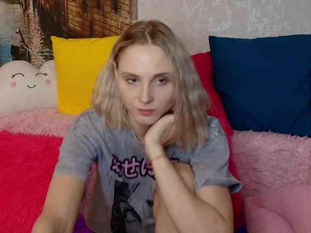 GinaGinaLove webcam