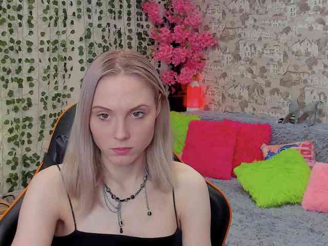 GinaGinaLove webcam