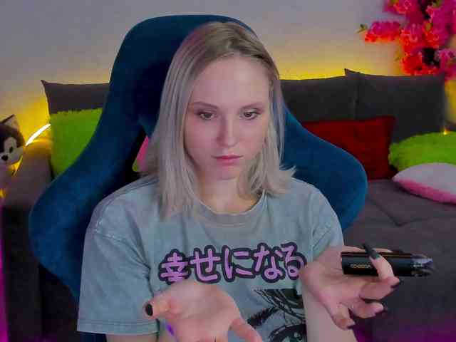 GinaGinaLove webcam