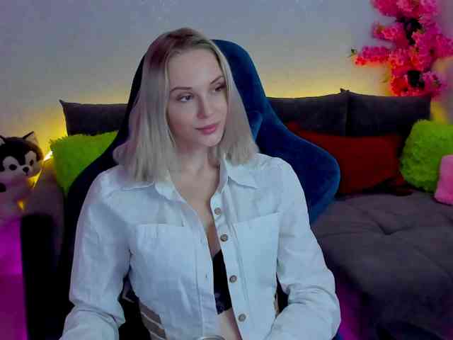 GinaGinaLove webcam