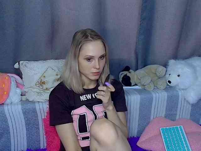 GinaGinaLove webcam