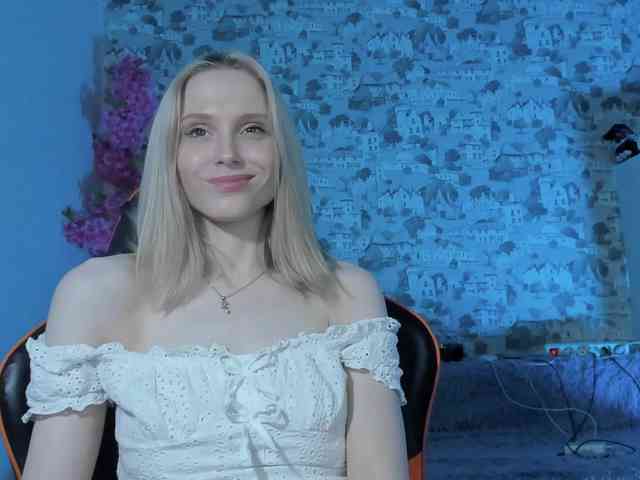 GinaGinaLove webcam