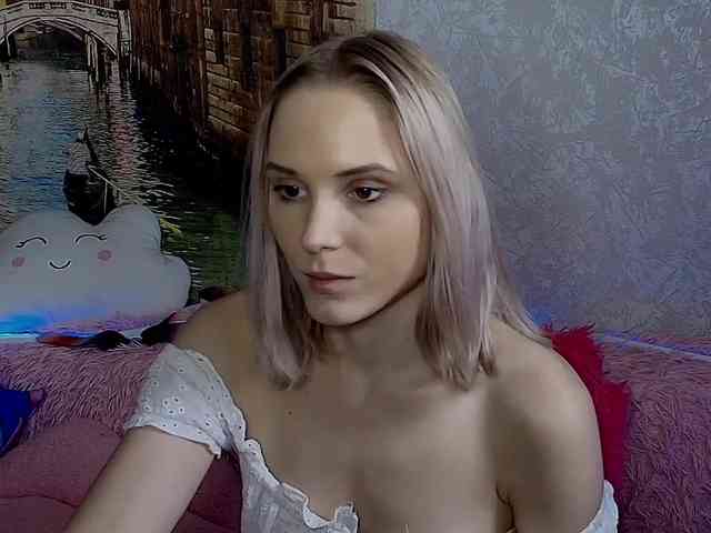 GinaGinaLove webcam