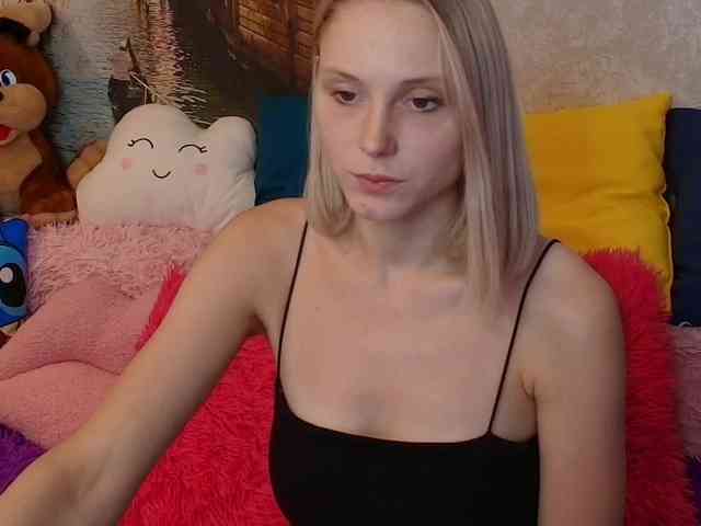 GinaGinaLove webcam