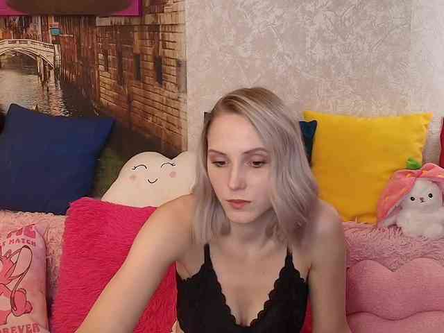 GinaGinaLove webcam