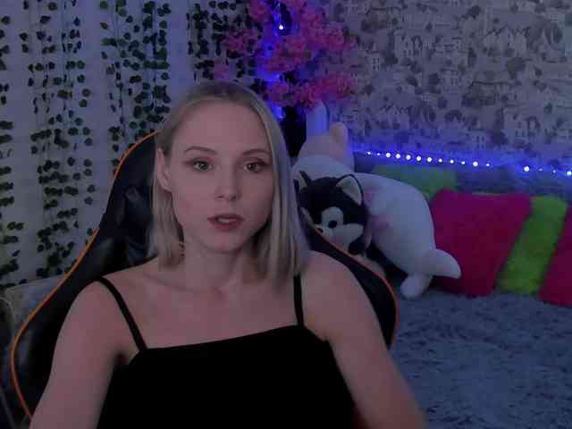 GinaGinaLove webcam