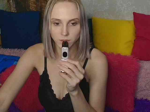 GinaGinaLove webcam