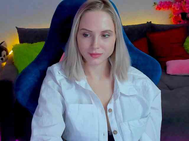 GinaGinaLove webcam