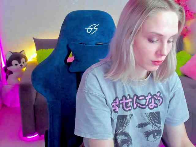 GinaGinaLove webcam