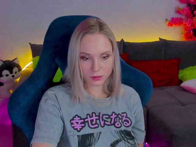 GinaGinaLove webcam