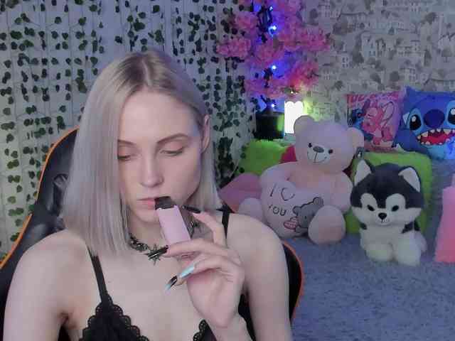 GinaGinaLove webcam