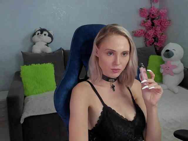GinaGinaLove webcam