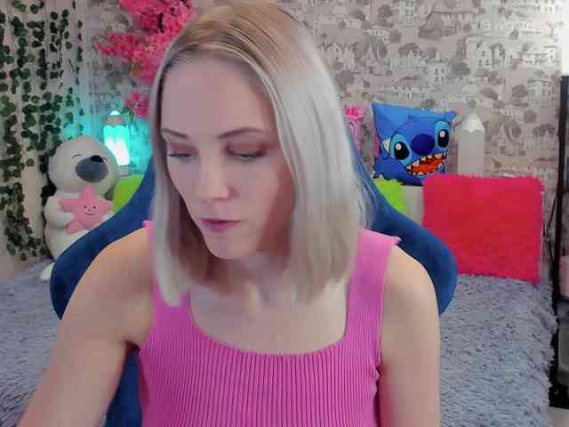 GinaGinaLove webcam