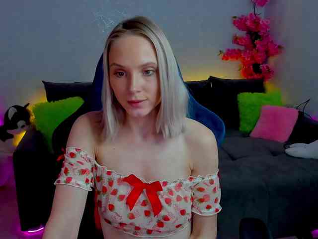 GinaGinaLove webcam