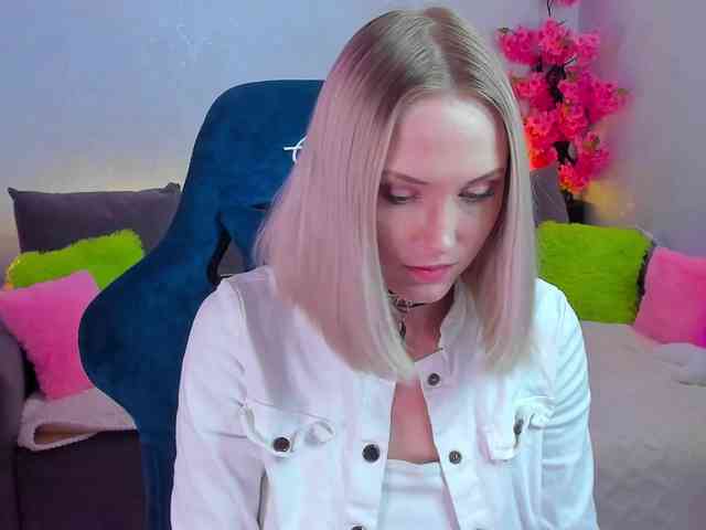 GinaGinaLove webcam
