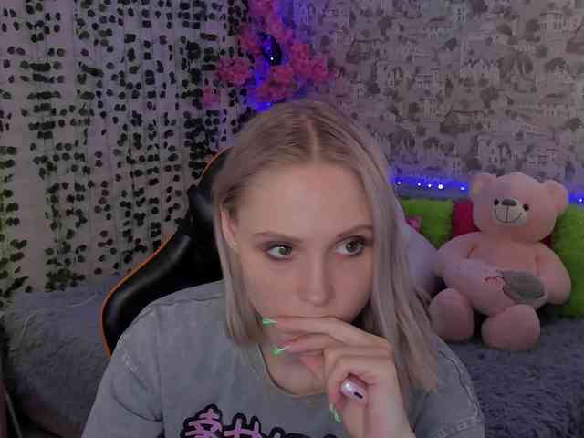 GinaGinaLove webcam