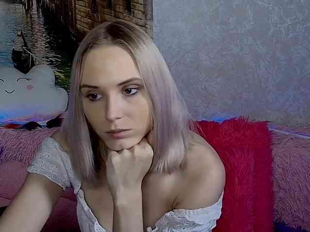 GinaGinaLove webcam