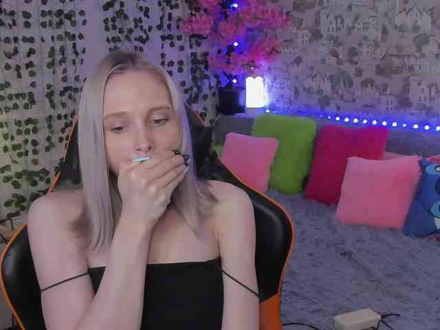 GinaGinaLove webcam