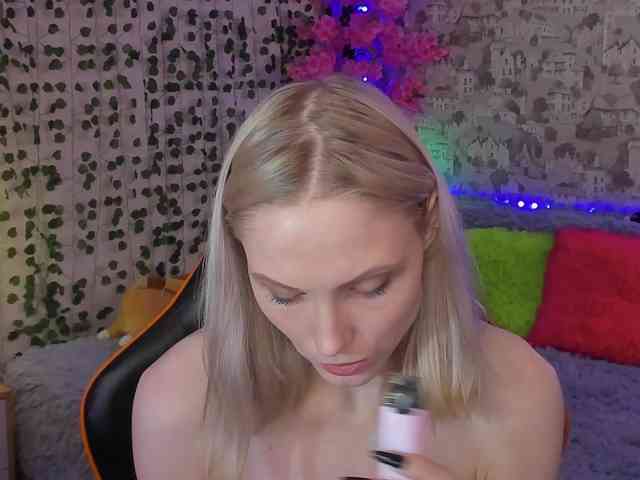 GinaGinaLove webcam