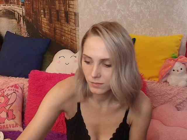 GinaGinaLove webcam