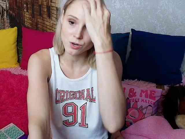 GinaGinaLove webcam