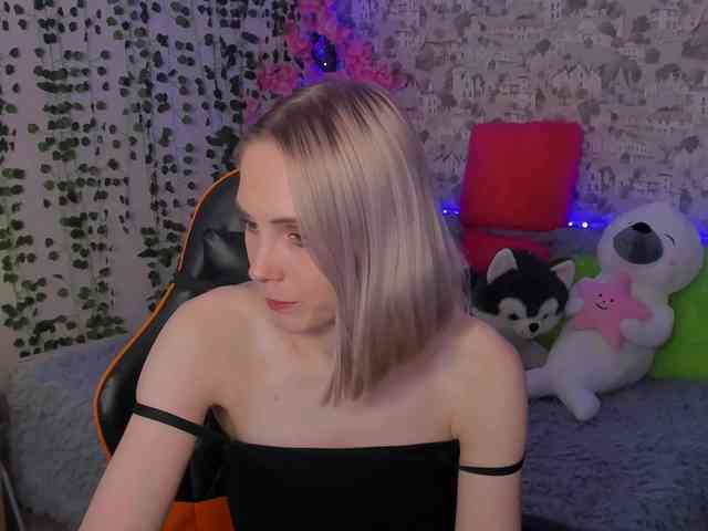 GinaGinaLove webcam
