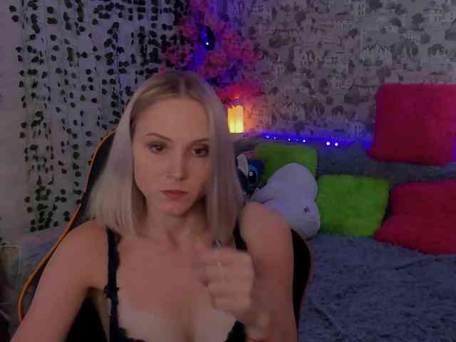 GinaGinaLove webcam