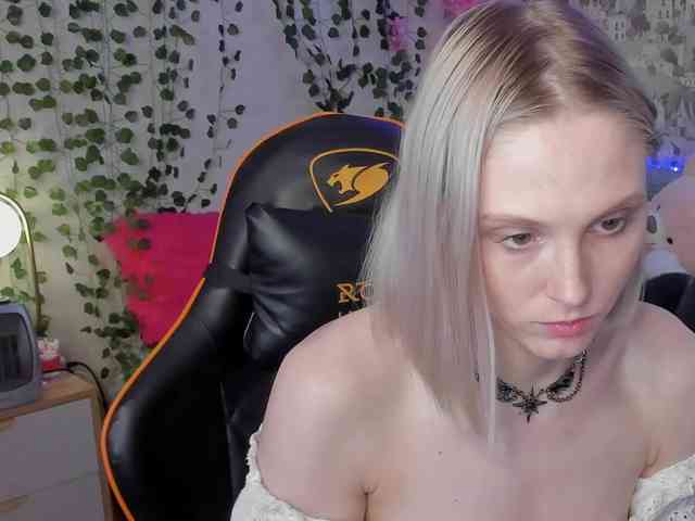 GinaGinaLove webcam
