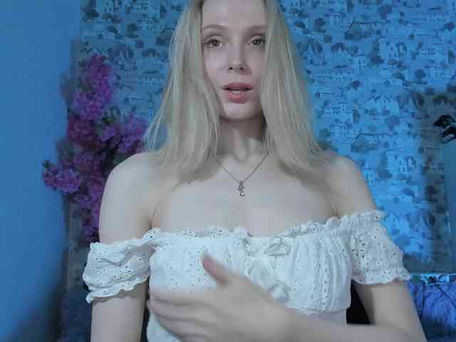 GinaGinaLove webcam