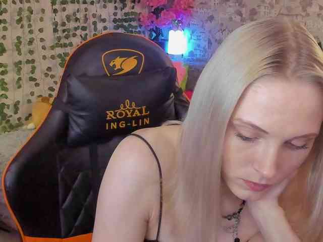 GinaGinaLove webcam
